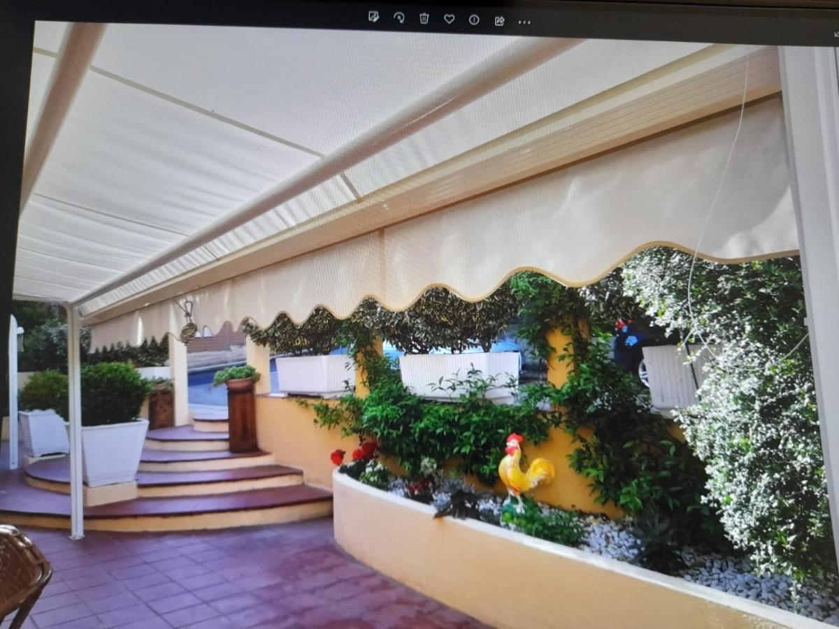 Le Camere Sul Porto Palau Exterior foto